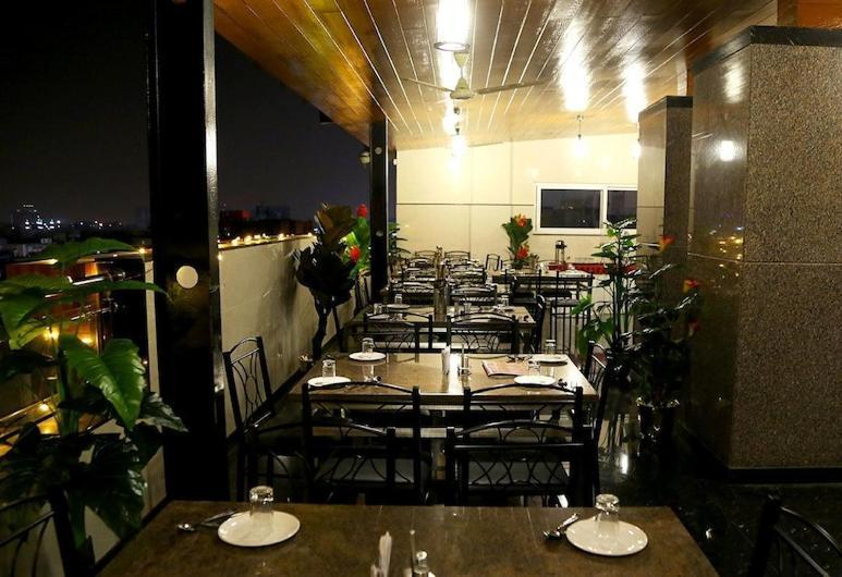 Hotel U.T.Elegance بنغالور المظهر الخارجي الصورة