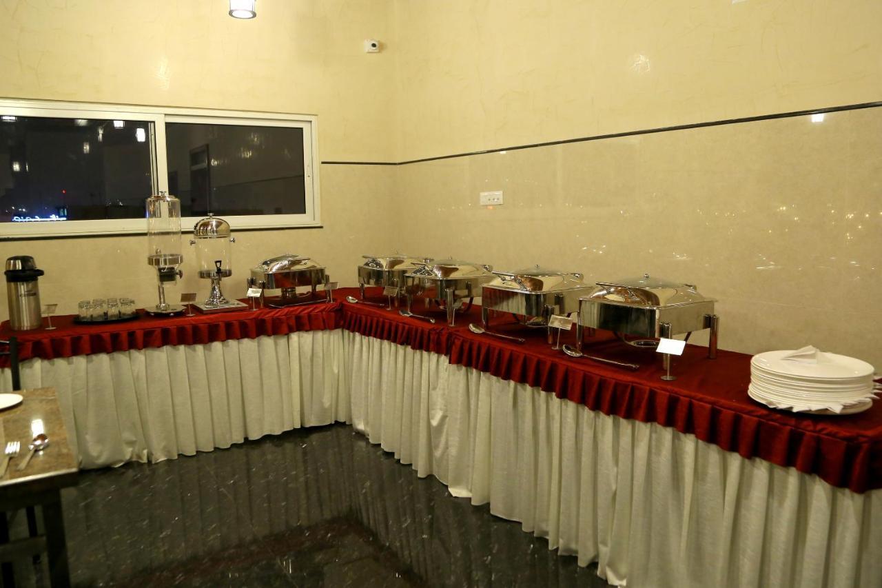Hotel U.T.Elegance بنغالور المظهر الخارجي الصورة