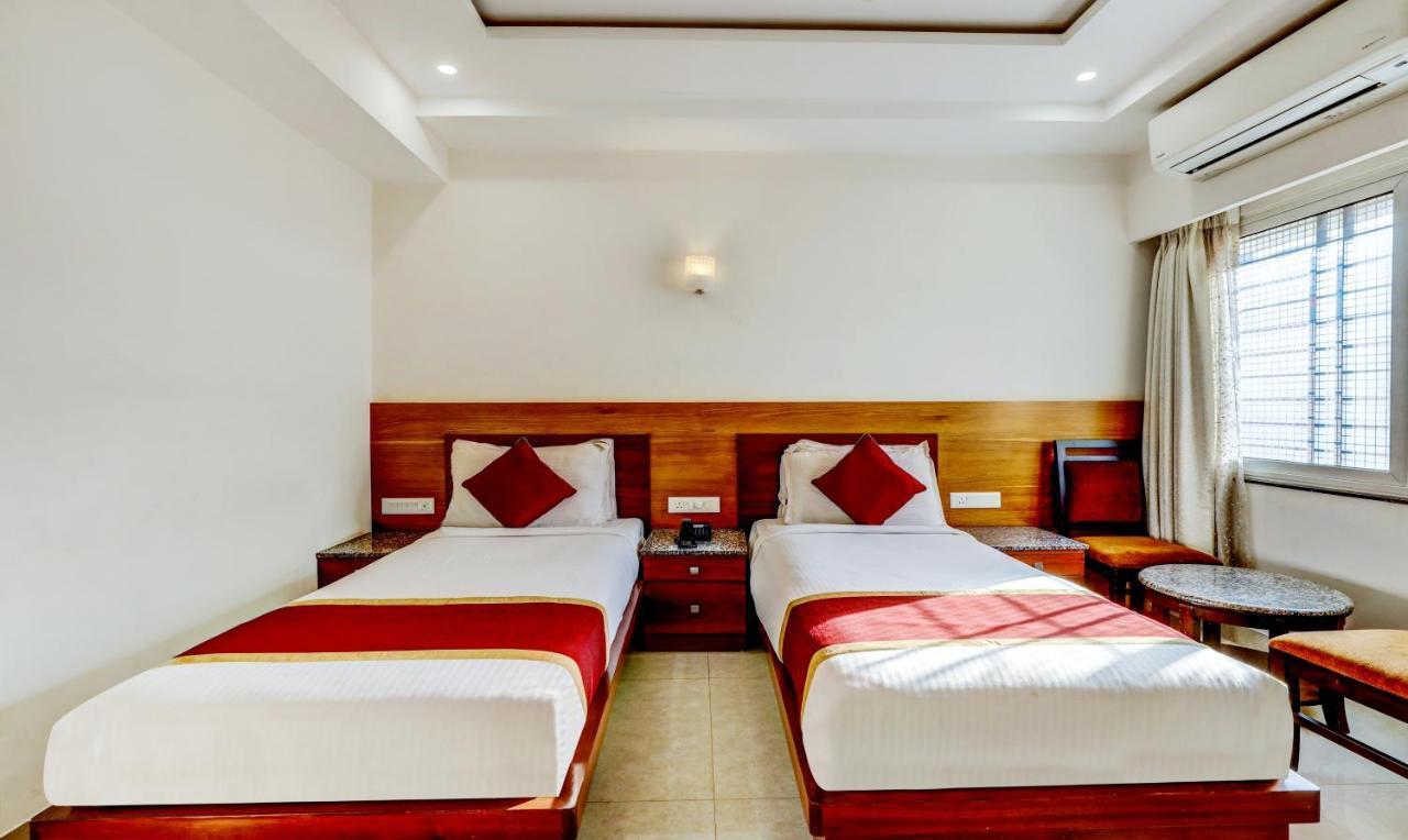 Hotel U.T.Elegance بنغالور المظهر الخارجي الصورة
