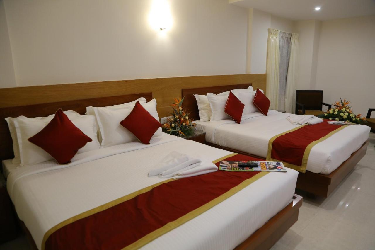 Hotel U.T.Elegance بنغالور المظهر الخارجي الصورة